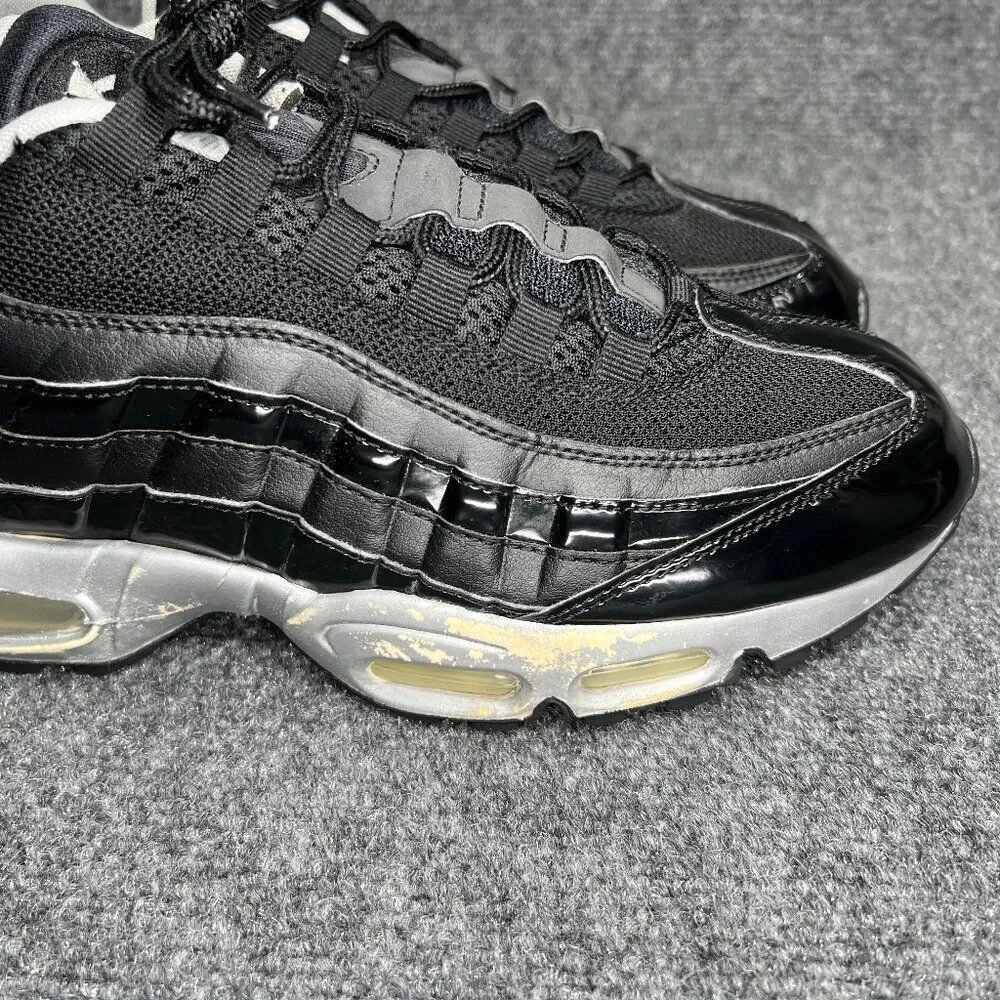 Nike Air Max 95 Shoes Men's Size 12 Black Sliver Vintage Retro Athletic Sneakers
